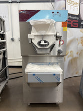Load image into Gallery viewer, Showroom Cattabriga F90G Batch Freezer, photo 2
